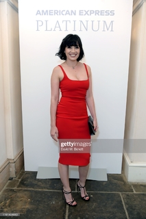 Daisy Lowe feet photo thumbnail
