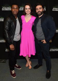 Daisy Ridley feet photo thumbnail