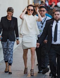 Daisy Ridley feet photo thumbnail