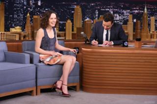 Daisy Ridley feet photo thumbnail