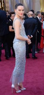 Daisy Ridley feet photo thumbnail