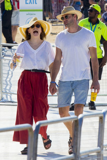 Daisy Ridley feet photo thumbnail