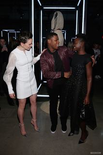 Daisy Ridley feet photo thumbnail