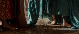 Daisy Ridley feet photo thumbnail