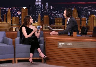 Daisy Ridley feet photo thumbnail