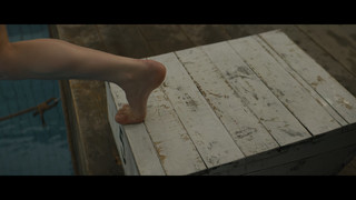 Daisy Ridley feet photo thumbnail