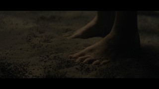 Daisy Ridley feet photo thumbnail
