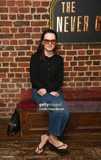 Daisy Ridley feet photo 2