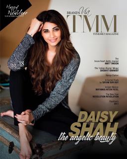 Daisy Shah feet photo 14