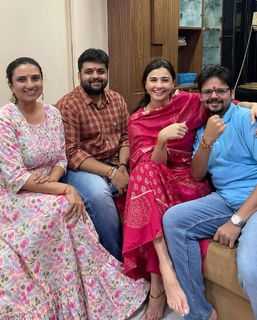Daisy Shah feet photo 7