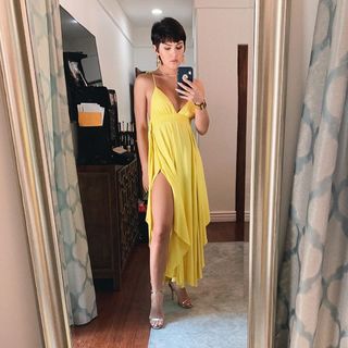 Daisy Taylor feet photo thumbnail