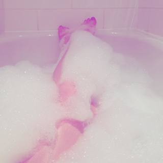 Dakota Blue Richards feet photo 10