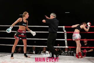 Dakota Ditcheva feet photo thumbnail