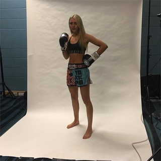 Dakota Ditcheva feet photo thumbnail