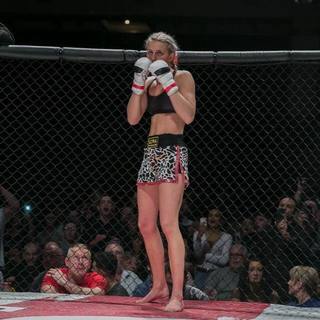 Dakota Ditcheva feet photo thumbnail