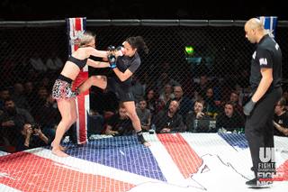 Dakota Ditcheva feet photo thumbnail