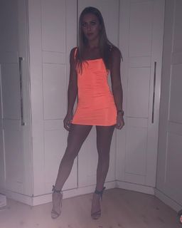 Dakota Ditcheva feet photo thumbnail