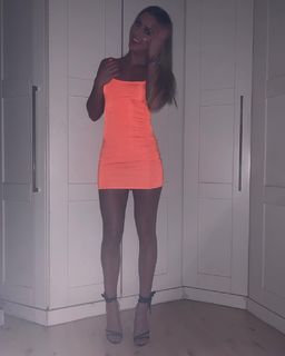 Dakota Ditcheva feet photo thumbnail