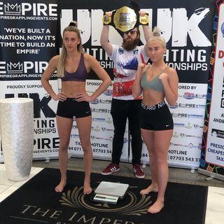 Dakota Ditcheva feet photo thumbnail