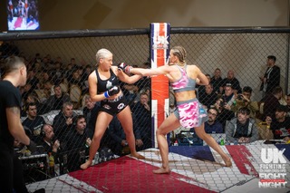 Dakota Ditcheva feet photo thumbnail