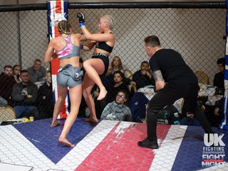 Dakota Ditcheva feet photo thumbnail