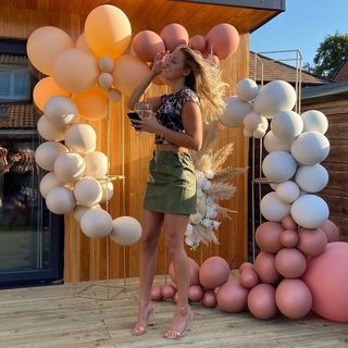 Dakota Ditcheva feet photo thumbnail