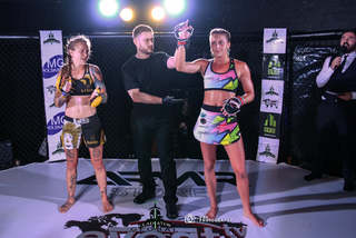 Dakota Ditcheva feet photo thumbnail