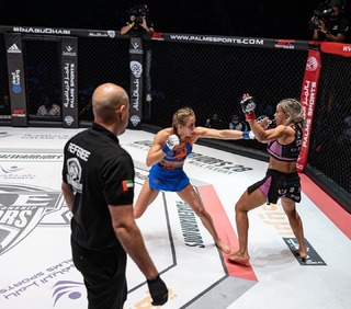 Dakota Ditcheva feet photo thumbnail