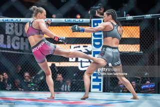 Dakota Ditcheva feet photo thumbnail