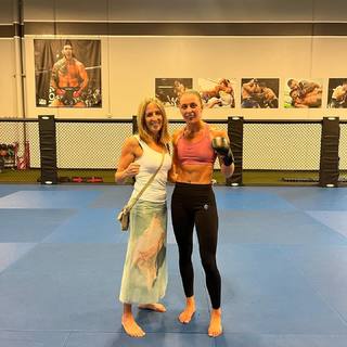 Dakota Ditcheva feet photo thumbnail