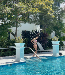 Dakota Ditcheva feet photo thumbnail