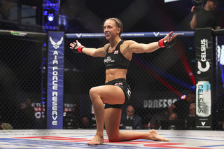 Dakota Ditcheva feet photo thumbnail