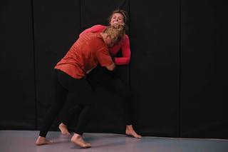 Dakota Ditcheva feet photo thumbnail