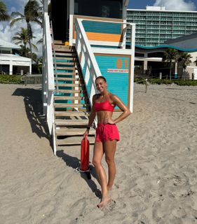 Dakota Ditcheva feet photo 1