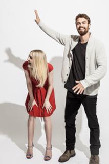 Dakota Fanning feet photo thumbnail