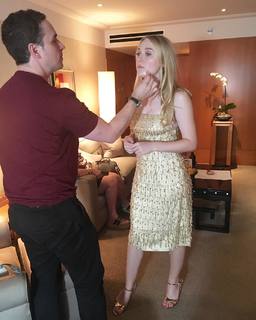 Dakota Fanning feet photo thumbnail
