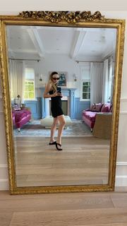 Dakota Fanning feet photo thumbnail