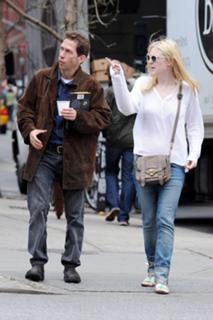 Dakota Fanning feet photo thumbnail
