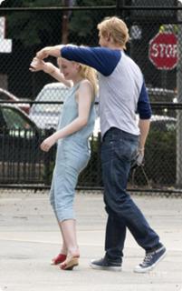 Dakota Fanning feet photo thumbnail