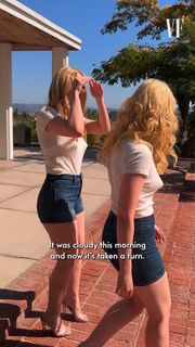 Dakota Fanning feet photo thumbnail