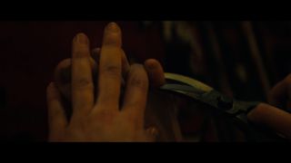 Dakota Fanning feet photo thumbnail