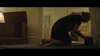 Dakota Fanning feet photo thumbnail