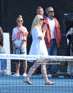 Dakota Fanning feet photo 4