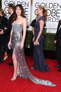 Dakota Johnson feet photo thumbnail