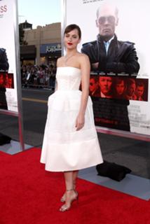 Dakota Johnson feet photo thumbnail