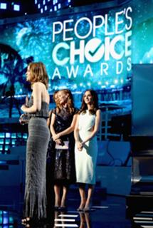Dakota Johnson feet photo thumbnail