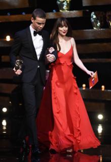 Dakota Johnson feet photo thumbnail