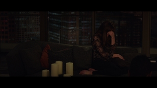 Dakota Johnson feet photo thumbnail