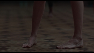 Dakota Johnson feet photo thumbnail
