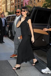 Dakota Johnson feet photo 20